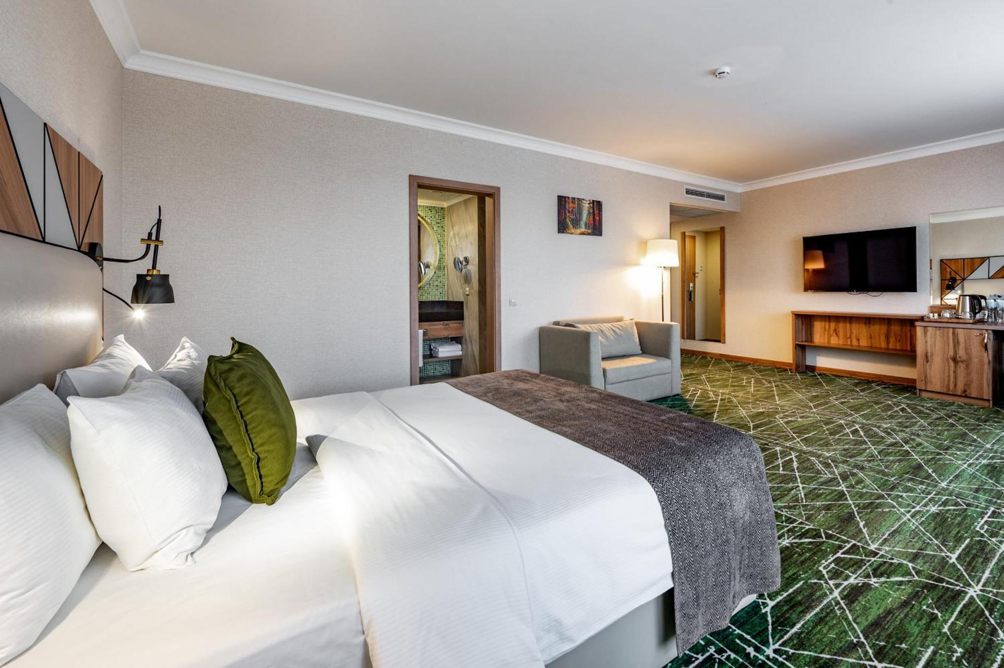 Wyndham Garden Burabay Hotell Eksteriør bilde