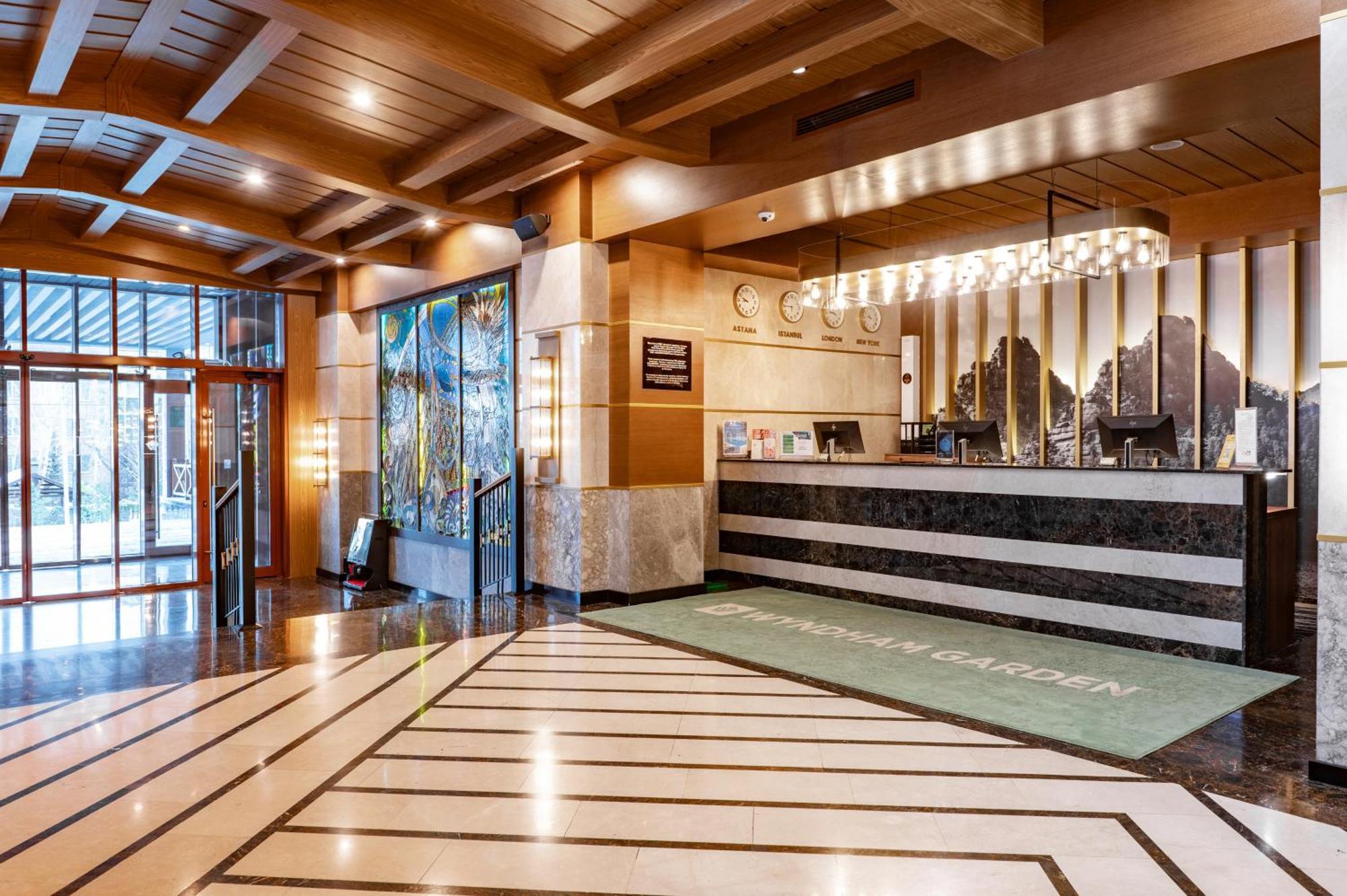 Wyndham Garden Burabay Hotell Eksteriør bilde