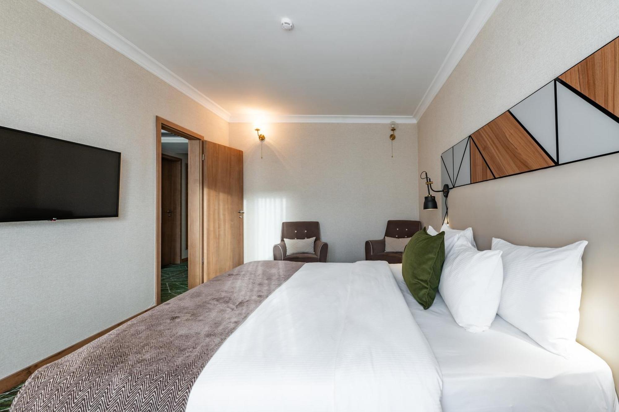 Wyndham Garden Burabay Hotell Eksteriør bilde